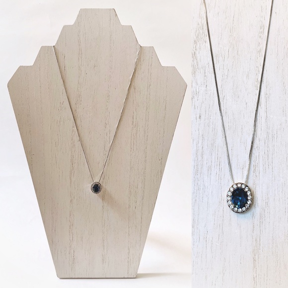 Vintage Jewelry - VTG Sterling 925 AU Indigo Blue Oval Halo Crystal Pendant Necklace